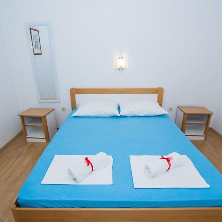 Apartments And Rooms Skalinada Murter Zewnętrze zdjęcie