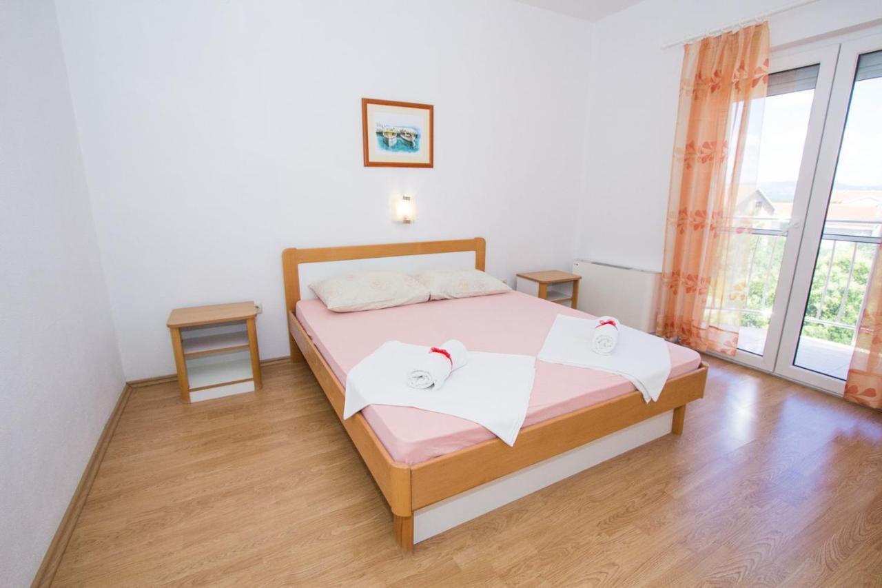 Apartments And Rooms Skalinada Murter Zewnętrze zdjęcie